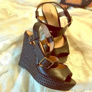 Charles by Charles David wedges in black-size 8